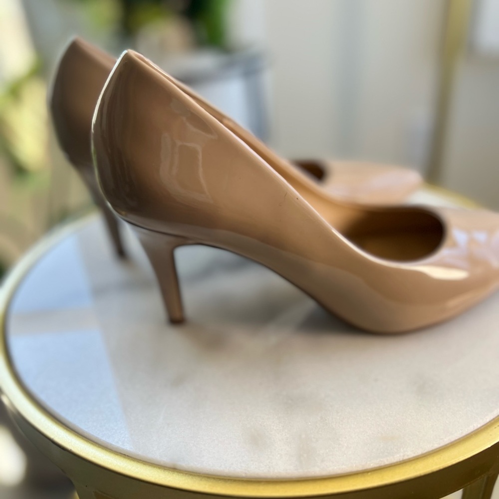 Heels size 7